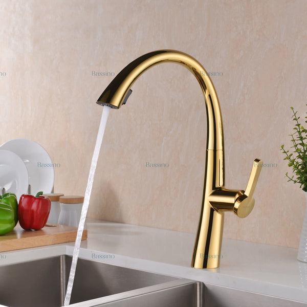Brass Kitchen Faucet Luxury Design Pull Out Kitchen Faucet Tap Single Hole 360° Rotatable/Dual Water Flow System Kitchen Sink Tap Faucet (Gold) BTT-2104