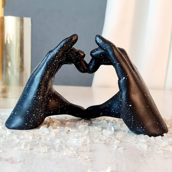 Heart Hands Sculpture, Aesthetic Gesture Decoration, Modern Style Love Sign Art Figurine Ornaments, Home Decor for Living Room, Bedroom, Wedding, Office, Shelves, Coffee Table, Black (BSP-8028) L 22 W 10 H 12 CM
