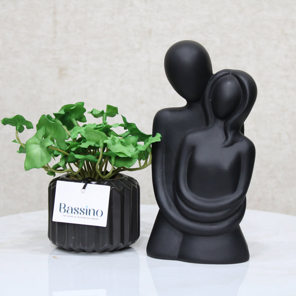 Couple Statues Home Decor Modern Style Figurine Decorative Aesthetic Sculpture Room Decor Ornaments for Living Room, Bedroom, Office Desktop, Cabinets BSP-8281  L10 W7 H20