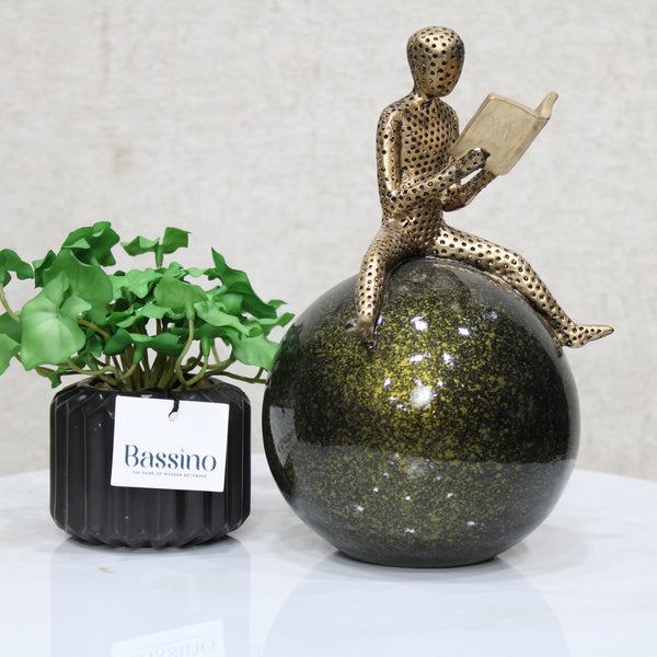 Reader Statue Abstract Sculpture, Resin Thinking Man with Ball Minimalist Decor Accents Home Decor Living Room Table, Bookshelf Decor for Office L 16 W14 H 25  BSP-8286