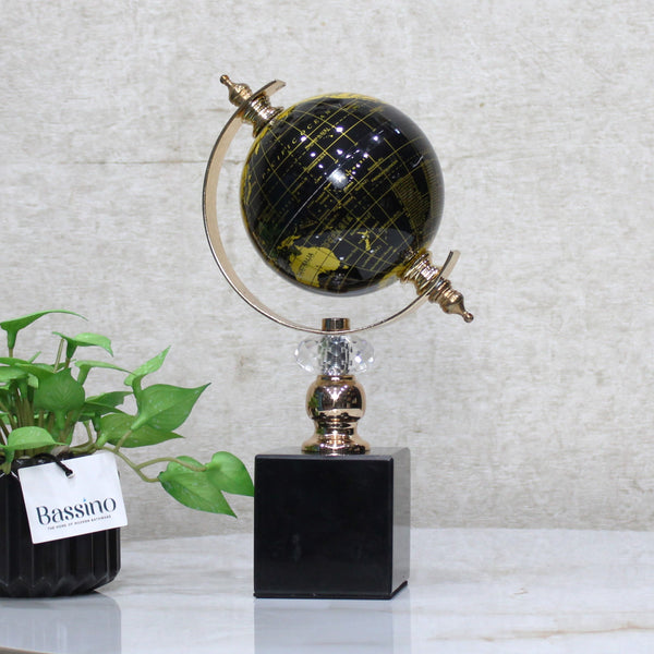 Elegant Black & Gold Decorative World Globe with Rotating Axis – Modern Tabletop Decor – Geographical Art for Modern Interiors