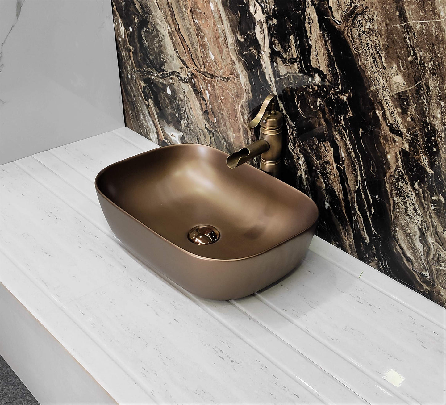 BASSINO Art Wash Basin Countertop, Tabletop Ceramic Bathroom Sink/Basin (455x325x145mm)